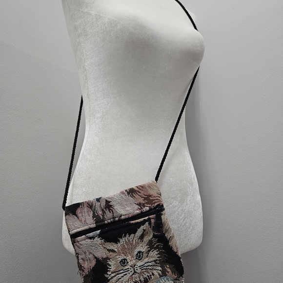 island canvas Handbags - Floral Cat Tapestry Crossbody Bag- Island Canvas